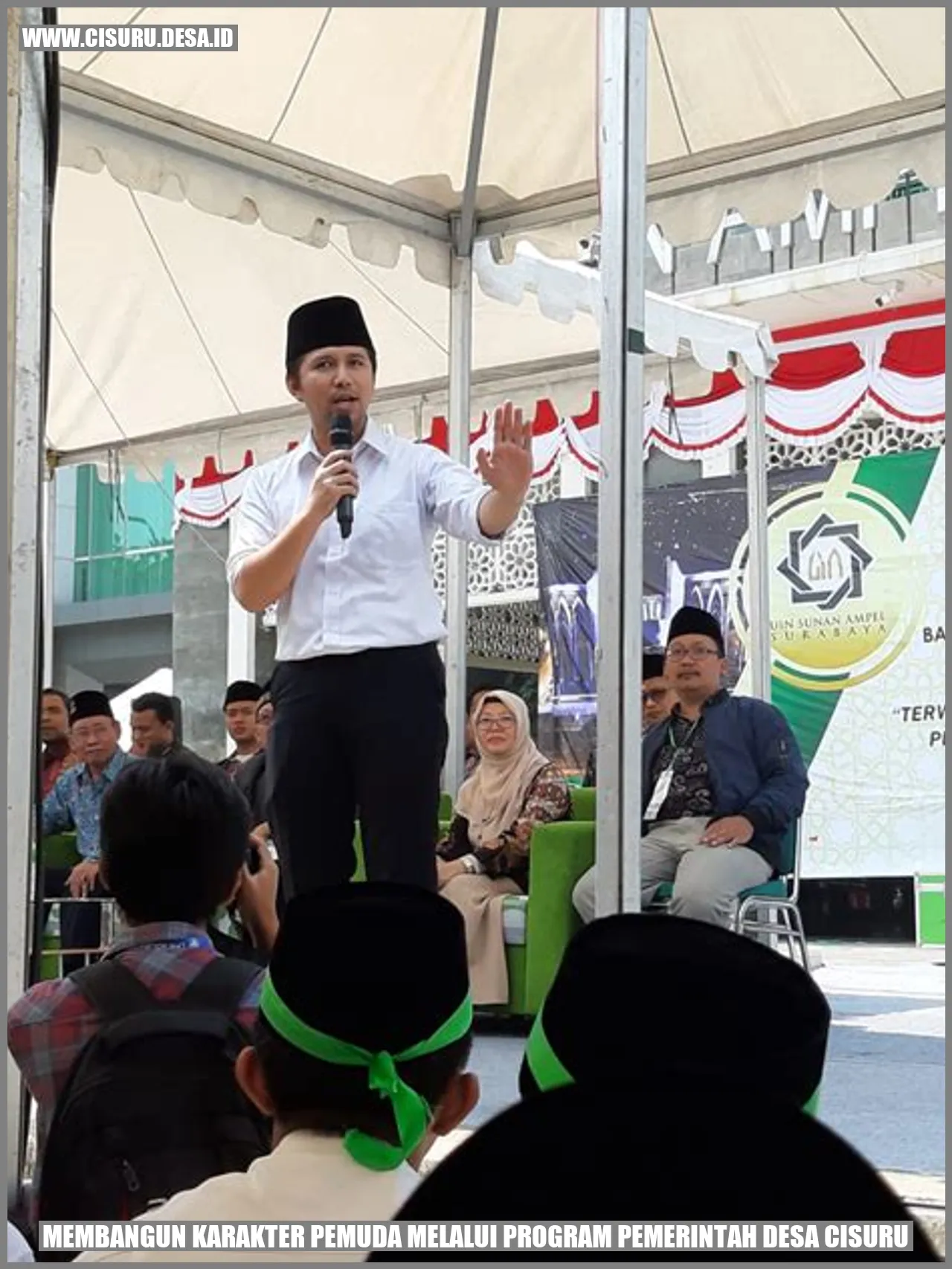 Membangun Karakter Pemuda melalui Program Pemerintah Desa Cisuru