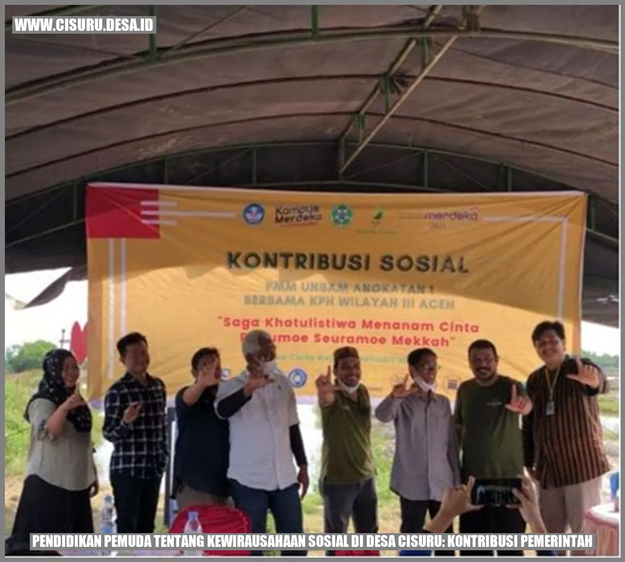 Pendidikan Pemuda tentang Kewirausahaan Sosial di Desa Cisuru: Kontribusi Pemerintah